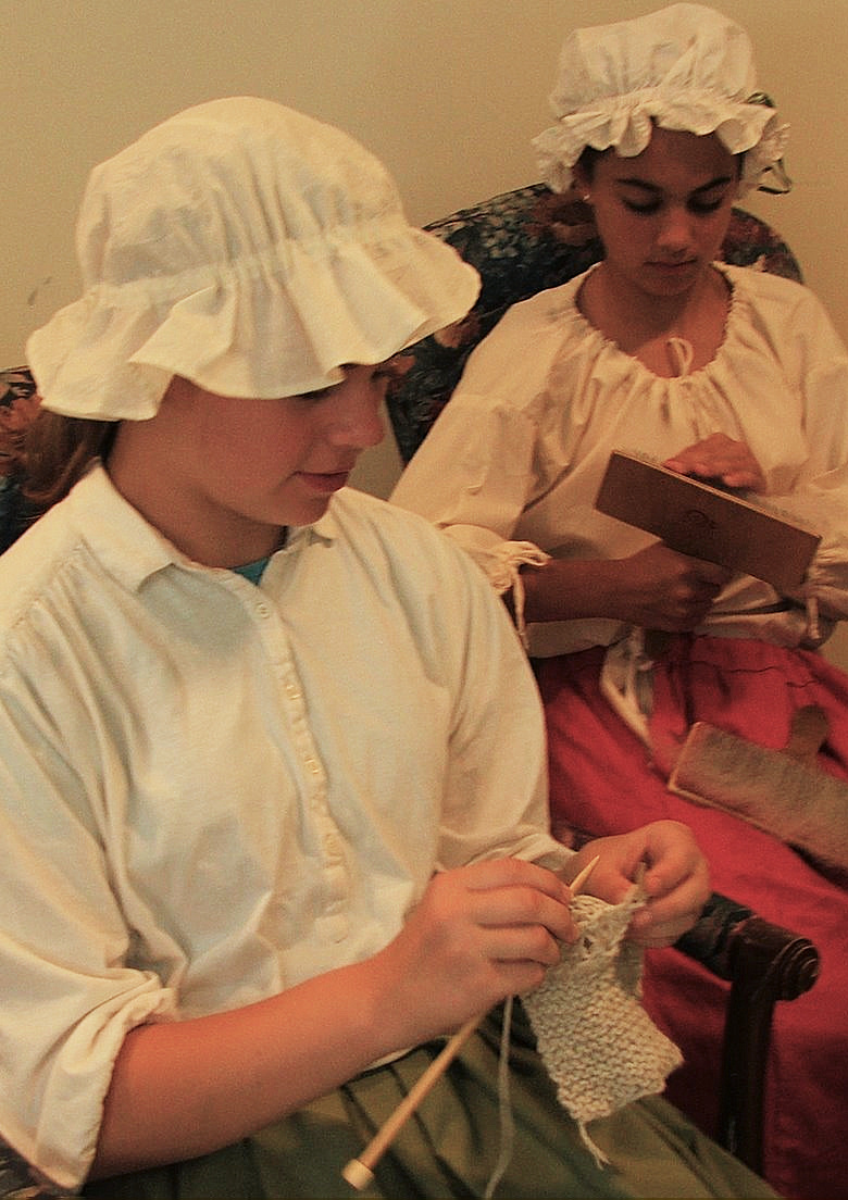 Colonial Girls Knitting